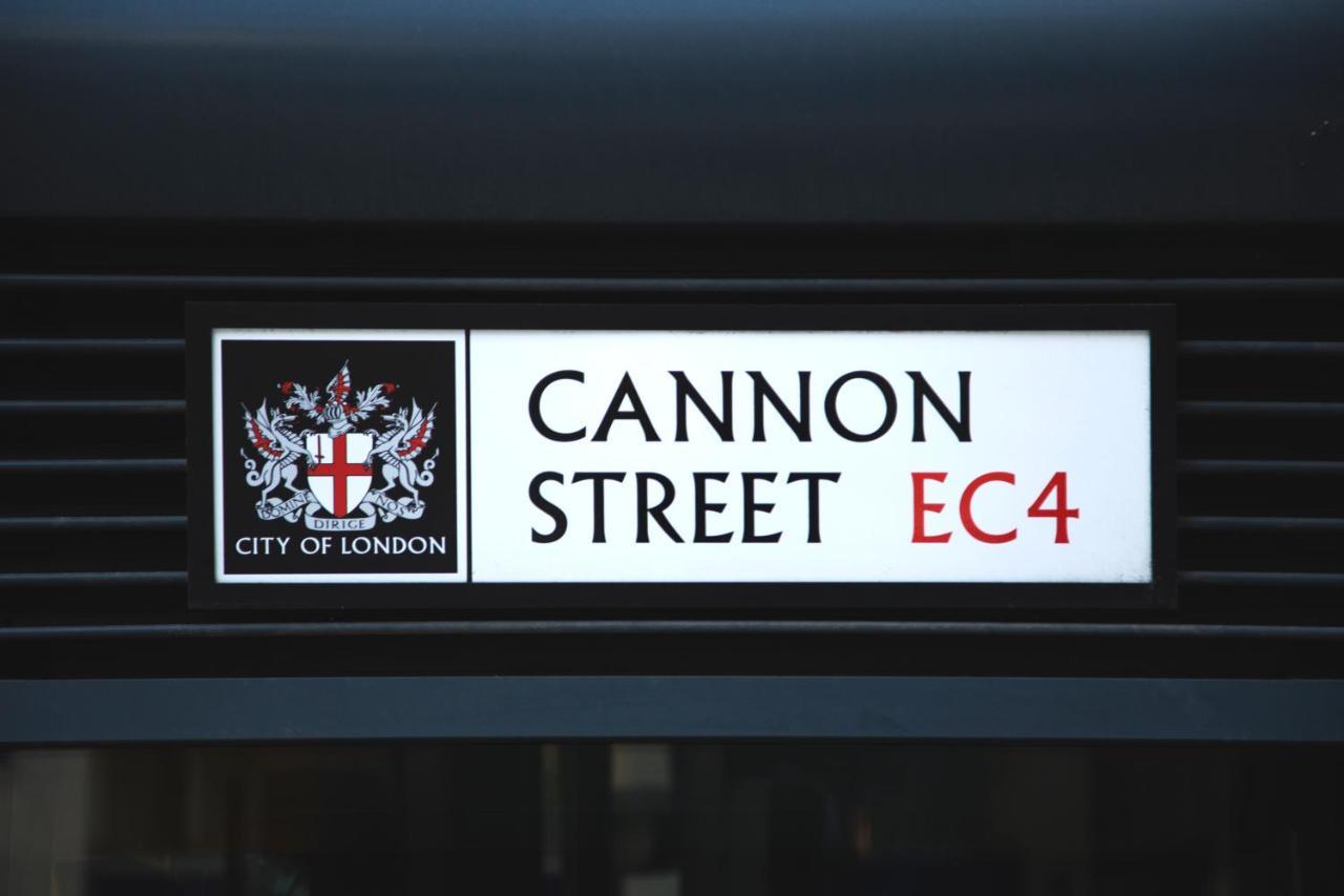 Cove Cannon Street Лондон Экстерьер фото